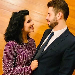 Meet your Posher, Nahla